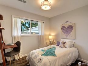 3708 NE 22nd Street, Renton WA 98056