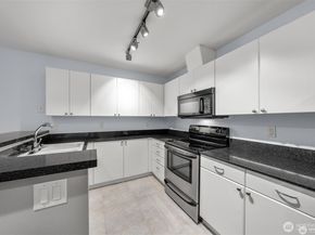 1323 Boren Avenue 206, Seattle WA 98101