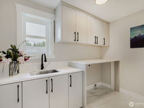 11700 SE 234th Place, Kent WA 98031