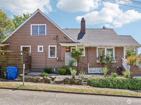 3920 Ashworth Avenue N, Seattle WA 98103