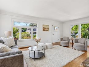 3920 Ashworth Avenue N, Seattle WA 98103