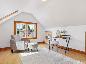 3920 Ashworth Avenue N, Seattle WA 98103