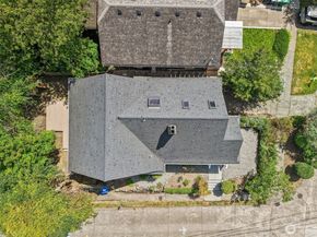 3920 Ashworth Avenue N, Seattle WA 98103
