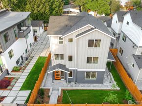 10708 Linden Avenue N, Seattle WA 98133