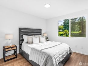 10708 Linden Avenue N, Seattle WA 98133