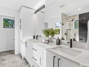 10708 Linden Avenue N, Seattle WA 98133