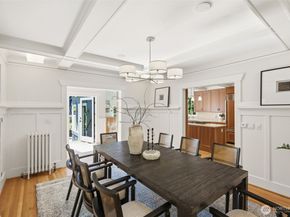 1625 7th Avenue W, Seattle WA 98119