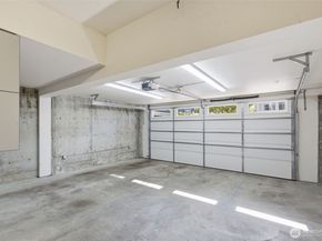 1625 7th Avenue W, Seattle WA 98119