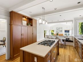 1625 7th Avenue W, Seattle WA 98119