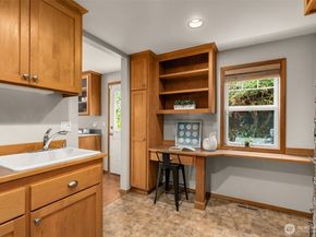 6183 NE 187th Place, Kenmore WA 98028