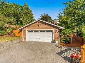 6183 NE 187th Place, Kenmore WA 98028
