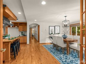 6183 NE 187th Place, Kenmore WA 98028