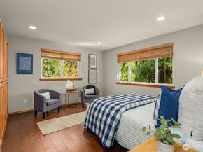6183 NE 187th Place, Kenmore WA 98028