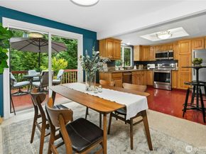 20108 12th Avenue NE, Shoreline WA 98155