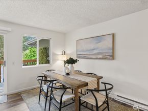 17110 NE 45th Street 30, Redmond WA 98052