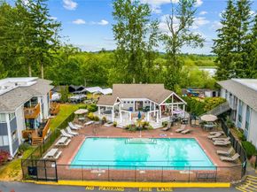 17310 NE 45th Street 118, Redmond WA 98052