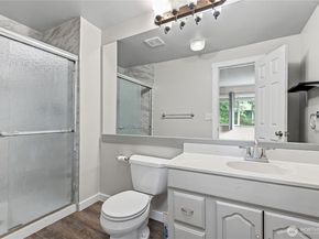 17310 NE 45th Street 118, Redmond WA 98052