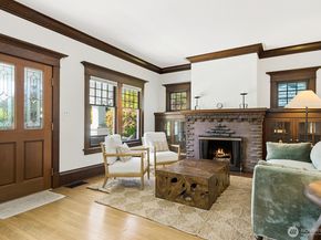 6314 19th Avenue NE, Seattle WA 98115