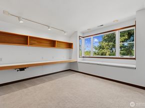 6314 19th Avenue NE, Seattle WA 98115