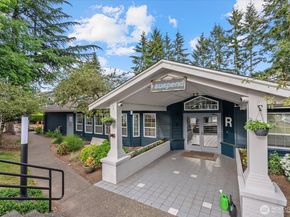 215 100th Street SW A106, Everett WA 98204