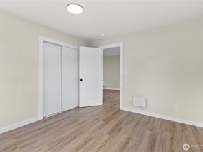 421 4th Street NE, Auburn WA 98002