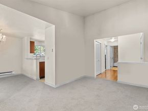 26005 106th Place SE 206, Kent WA 98030