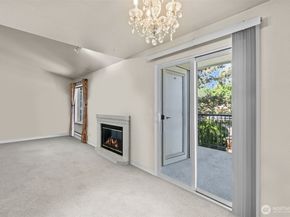 26005 106th Place SE 206, Kent WA 98030