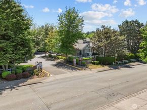 26005 106th Place SE 206, Kent WA 98030