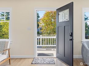 331 NE 53rd Street, Seattle WA 98105
