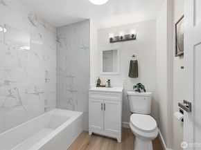 331 NE 53rd Street, Seattle WA 98105