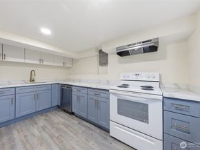 331 NE 53rd Street, Seattle WA 98105