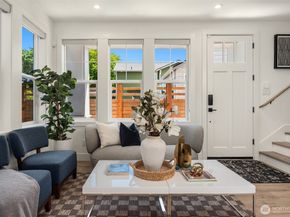 7546 26th Avenue NW B, Seattle WA 98117
