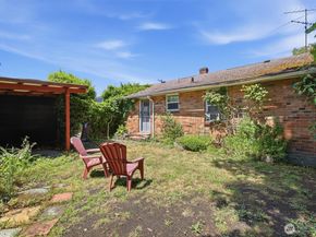 5603 SW Lander Street, Seattle WA 98116
