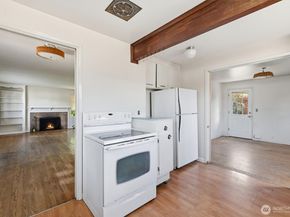 5603 SW Lander Street, Seattle WA 98116