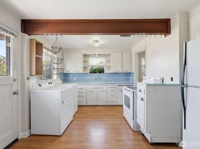 5603 SW Lander Street, Seattle WA 98116