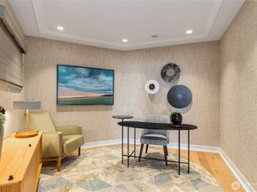 528 Lake Street S A101, Kirkland WA 98033