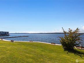 528 Lake Street S A101, Kirkland WA 98033