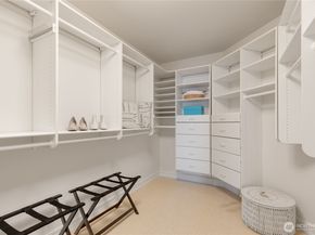 528 Lake Street S A101, Kirkland WA 98033