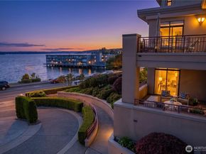 528 Lake Street S A101, Kirkland WA 98033