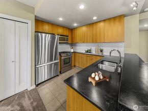 81 Clay Street 527, Seattle WA 98121