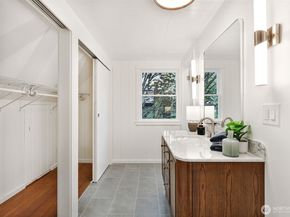 6203 39th Avenue NE, Seattle WA 98115