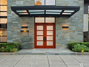 9632 Lake Washington Blvd NE, Bellevue WA 98004