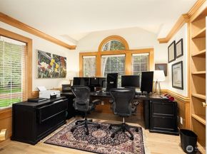 14214 216th Avenue NE, Woodinville WA 98077