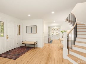 14214 216th Avenue NE, Woodinville WA 98077