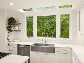 14214 216th Avenue NE, Woodinville WA 98077
