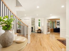 14214 216th Avenue NE, Woodinville WA 98077