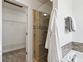 18 167th Place SW, Bothell WA 98012