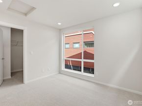 1816 24th Avenue S, Seattle WA 98144