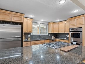 10812 NE 143rd Street, Kirkland WA 98034