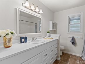10812 NE 143rd Street, Kirkland WA 98034